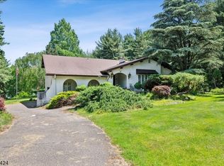 85 Ridge Rd, Randolph, NJ 07869