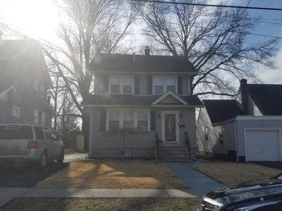 149 W 8th Ave, Roselle, NJ, 07203