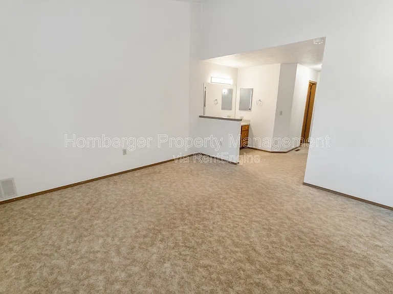 1603 E 33rd Ave #1603 — Photo 22