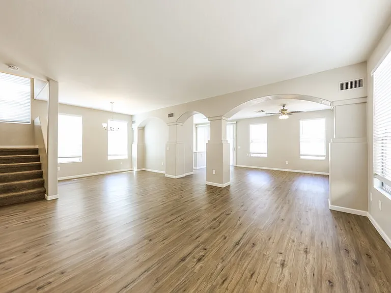 13416 W Peck Dr — Photo 6