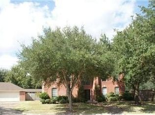 38 Dorothea Ln, Sugar Land, TX 77479