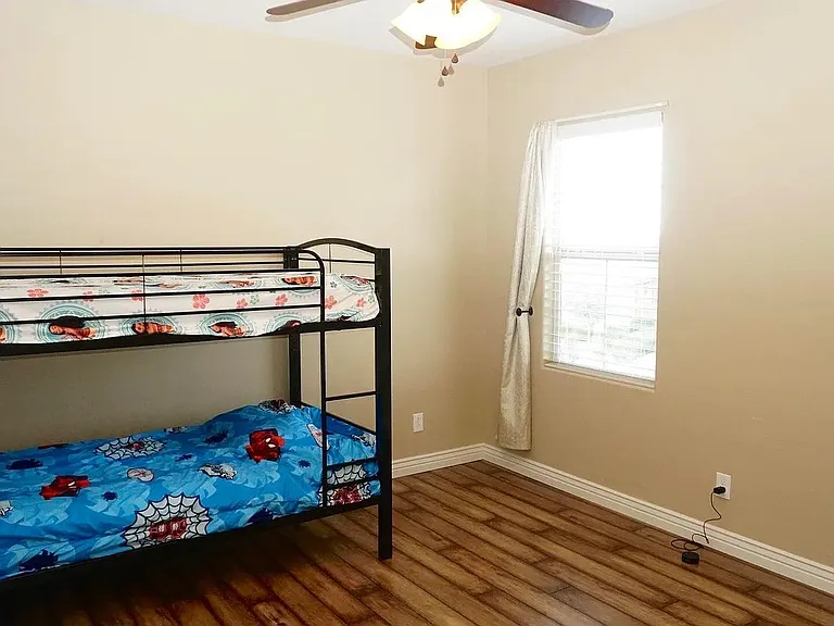 2267 E Tomahawk Dr — Photo 61
