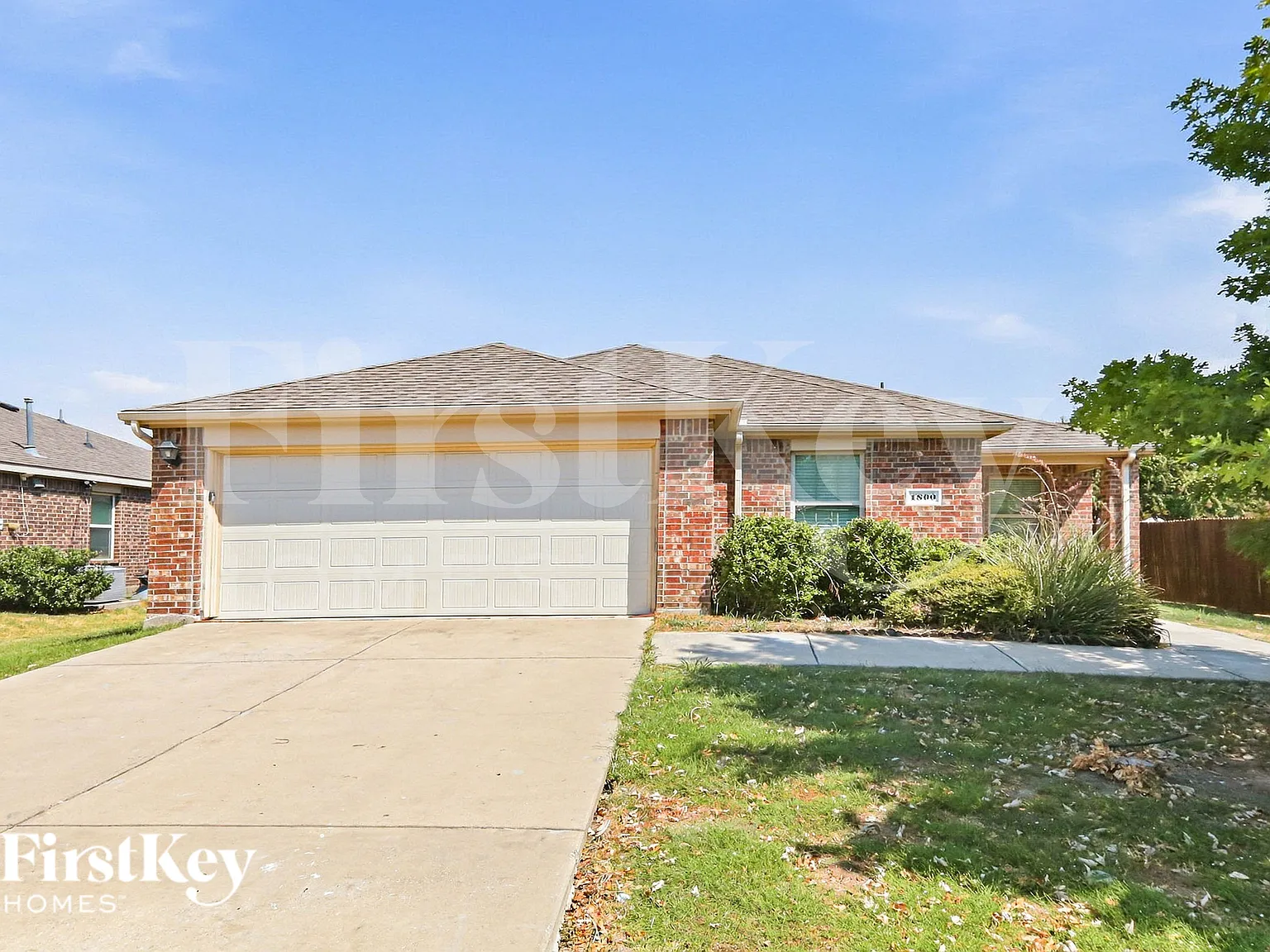4 bed, 2.0 bath, 1801 sqft, $1,815 — Photo 1