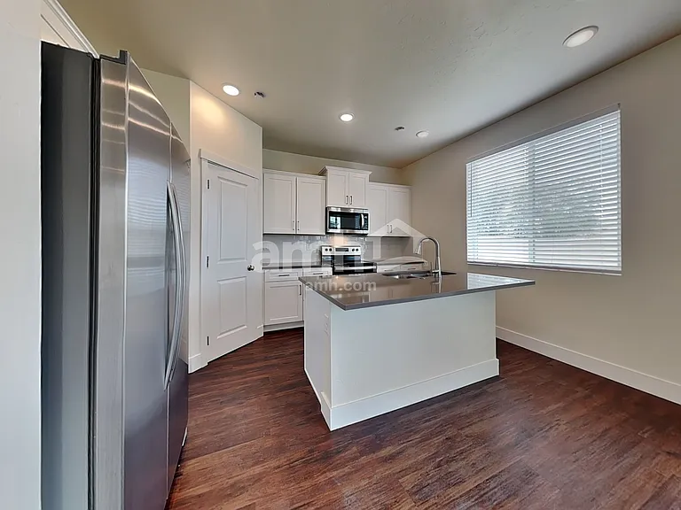 11503 W Mesquite St — Photo 4