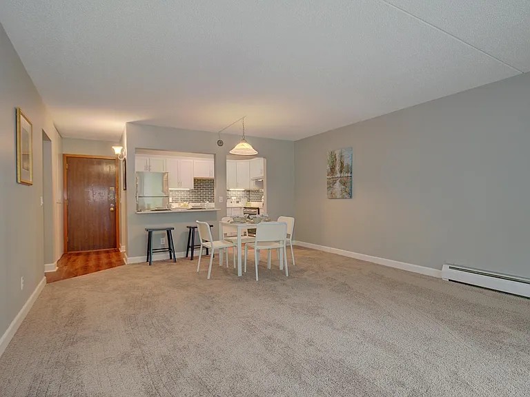 10531 Cedar Lake Rd #213 — Photo 26