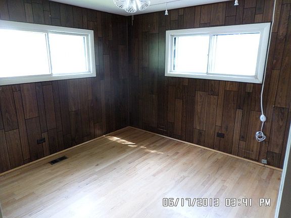 5th image of 1324 Leslie Ln
