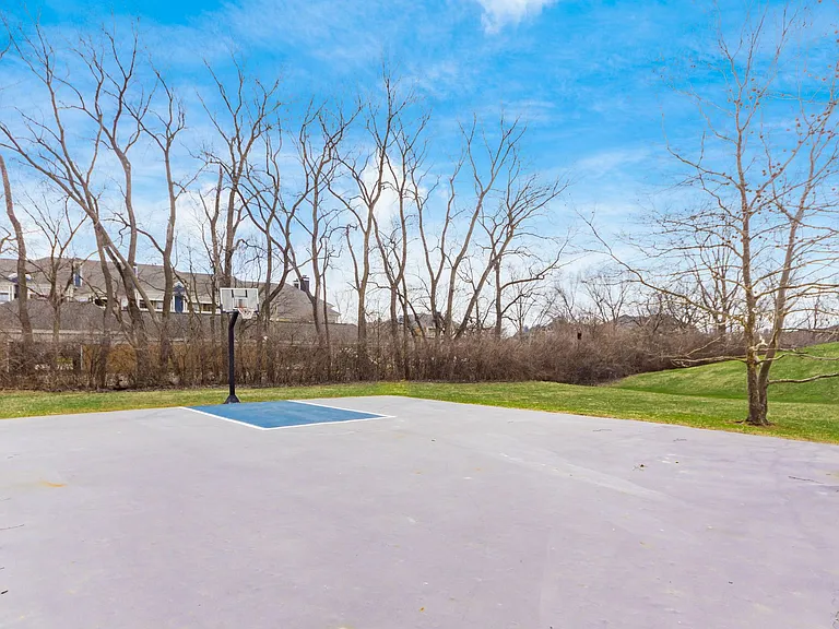 STERLING PLACE — Photo 23