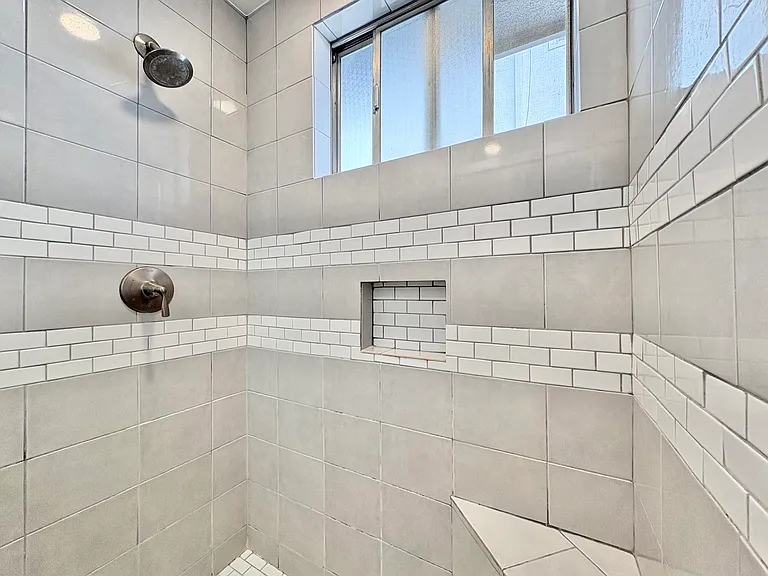 817 S Bedford St #4 — Photo 11