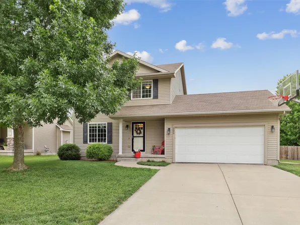 865 SE Bobwhite Ln, Waukee, IA 50263