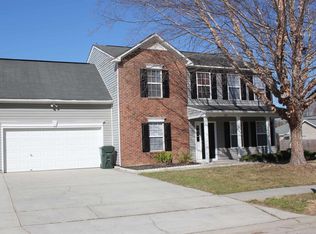 225 Crimson Oak Dr, Lexington, SC 29072