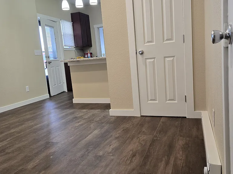 105 Elbow Ct — Photo 16