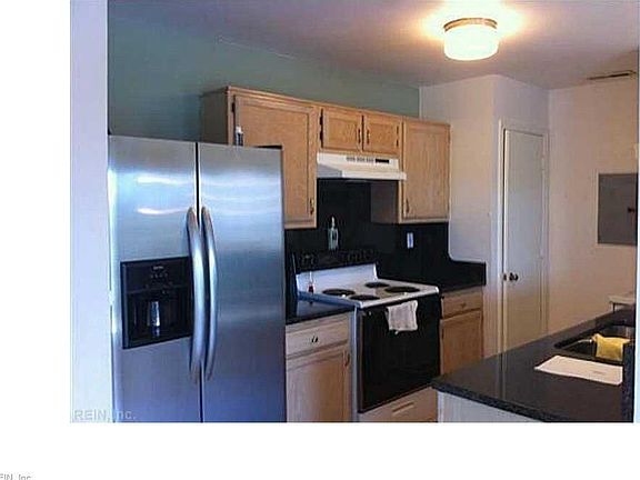 2nd image of 4777 Shallowford Cir