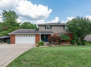 414 Strecker Ln, Marietta, OH 45750