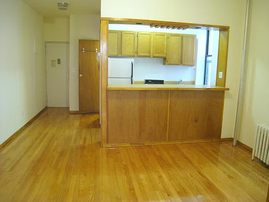Rented by Arvik Group Real Estate | media 7