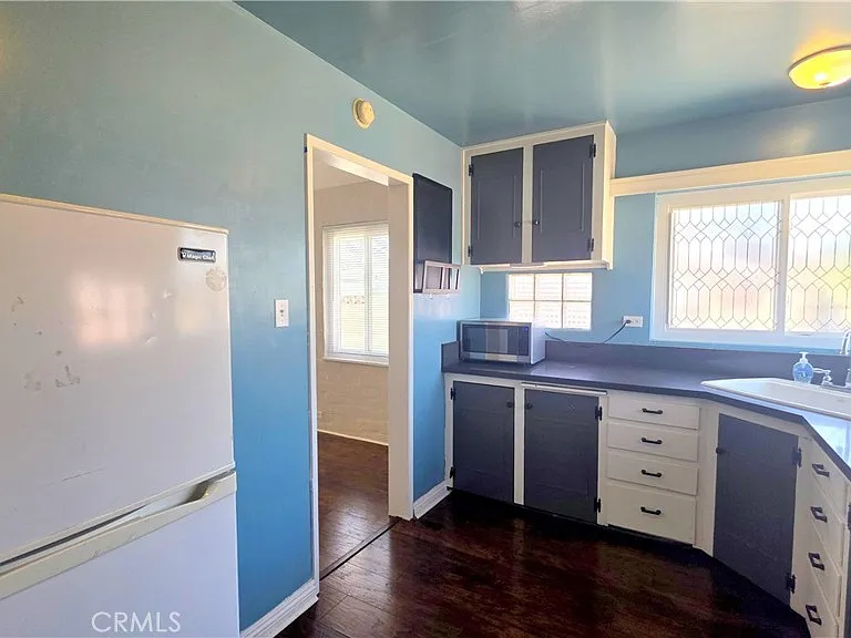 445 1/2 E Puente St — Photo 7