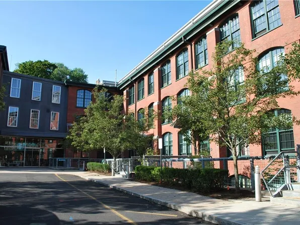 10 Exchange Ct APT 610, Pawtucket, RI 02860