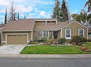 5219 Long Canyon Dr, Fair Oaks, CA 95628