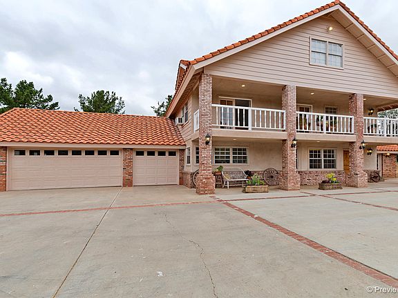 2nd image of 29755 Kirsten Ln