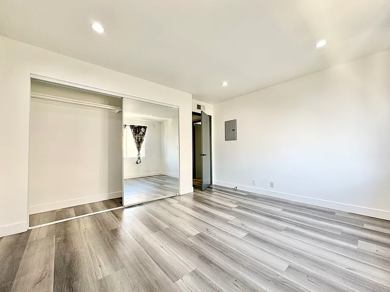 8524 Cashio St #2 — Photo 5