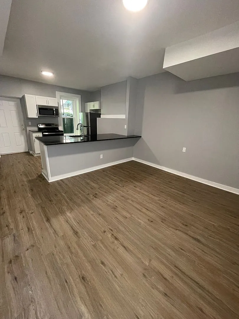192 Lander St. — Photo 3