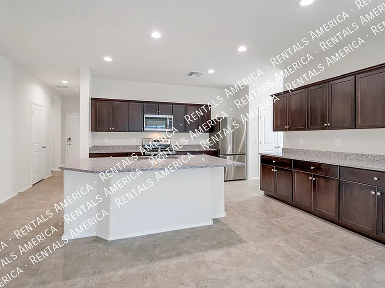 4655 W Basil Ave — Photo 3