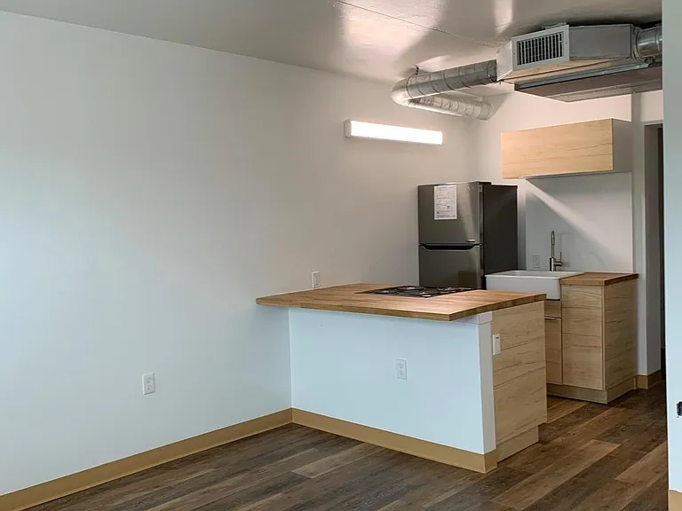 2421 Stone St #205 — Photo 8