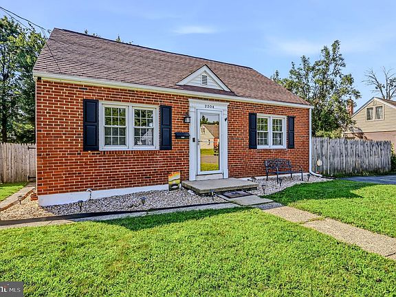 5th image of 2304 Henlopen Ave