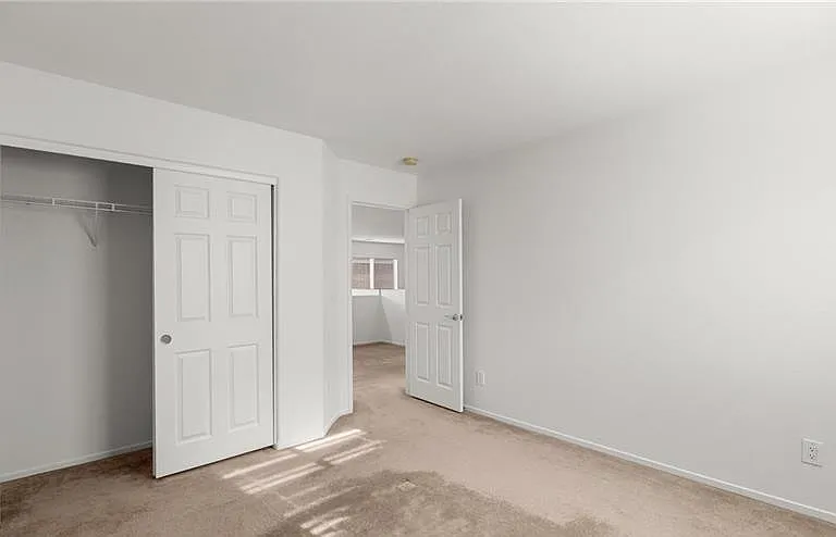9123 Weeping Hollow Ave — Photo 21