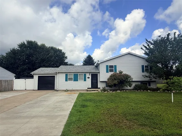 318 Edge Park Dr, Lake City, PA 16423