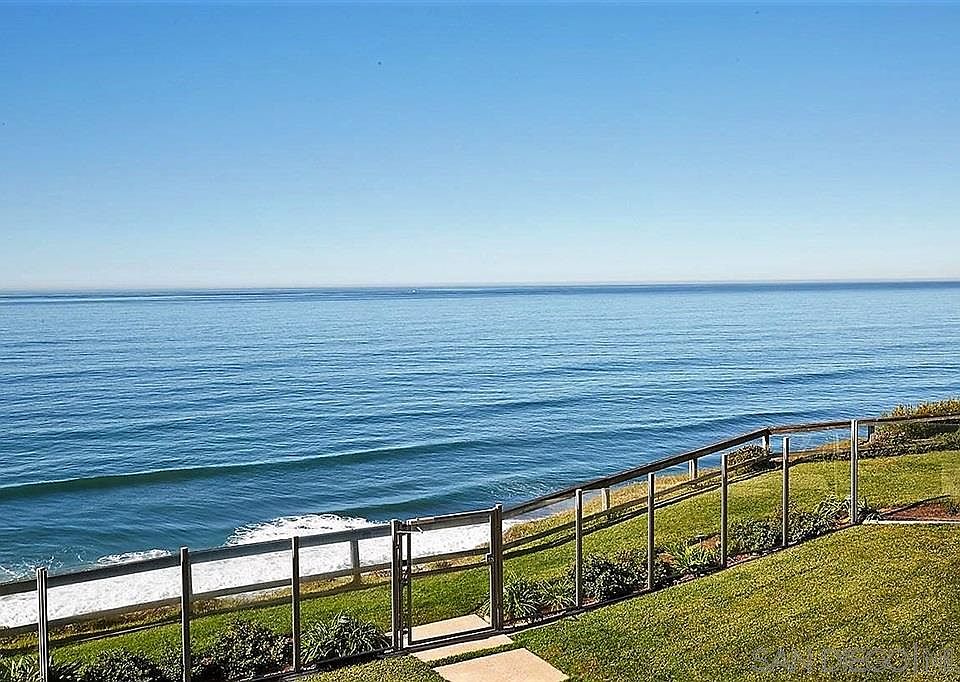 1st image of 940 Sealane Dr APT 18