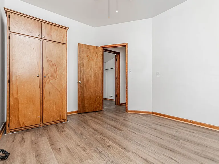 118 E Pine St — Photo 17