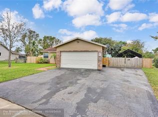 12960 SW 10th Ct, Davie, FL 33325