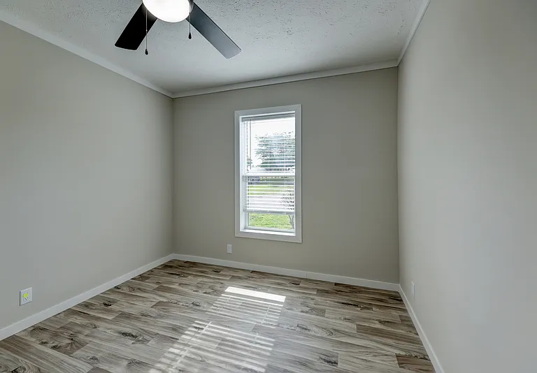 295 Seay Rd #38 — Photo 21