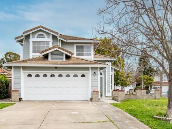 300 Knights Circle, Vallejo, CA 94591