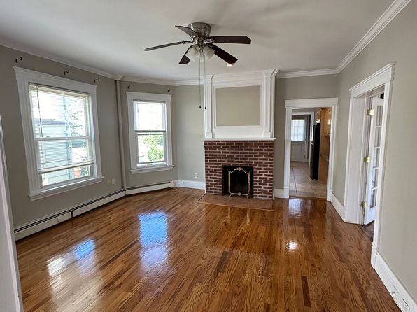 183 Roberts Ave FLOOR 1