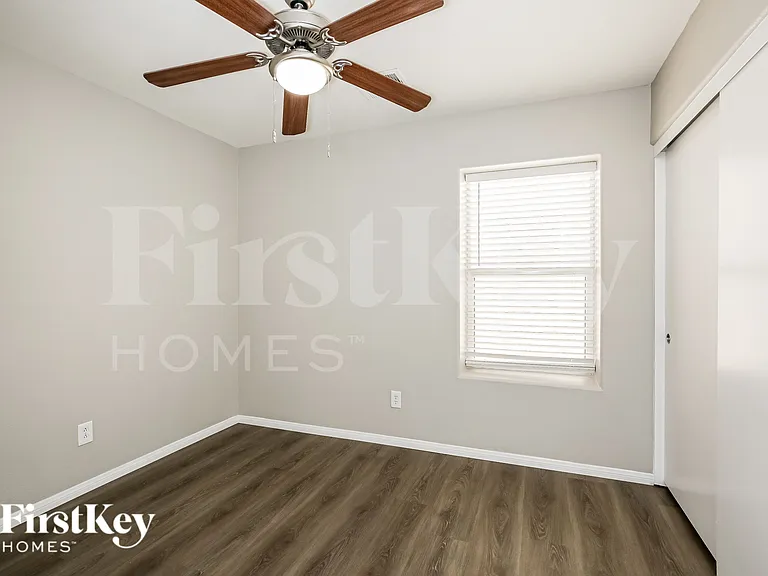 6032 Sierra Lakes St — Photo 16