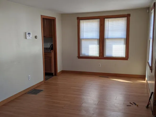 85 Silas St, Springfield, MA 01109