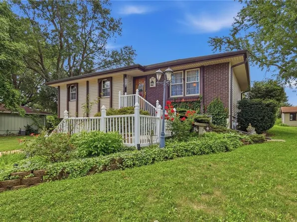 407 NE 113th St, Kansas City, MO 64155
