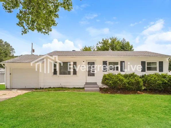 11920 Raymond Ave, Saint Louis, MO 63138
