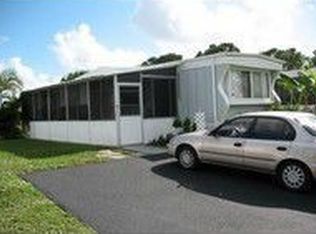 6932 42nd Way N, Riviera Beach, FL 33404