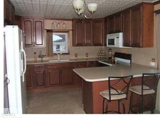 606 E Cass St, Saint Johns, MI