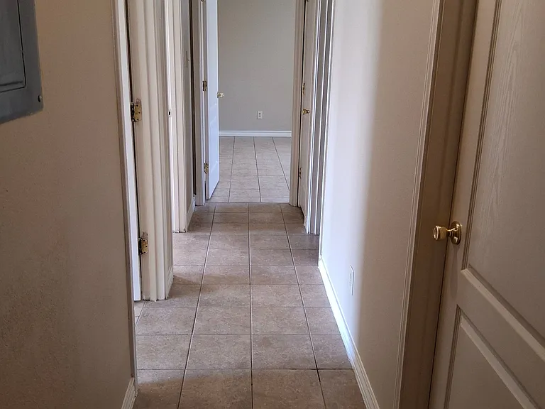 647 Sam Bratton Dr #HOUSE — Photo 8