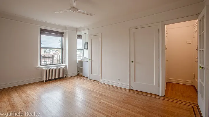 Rented by Garfield Realty  | media 14