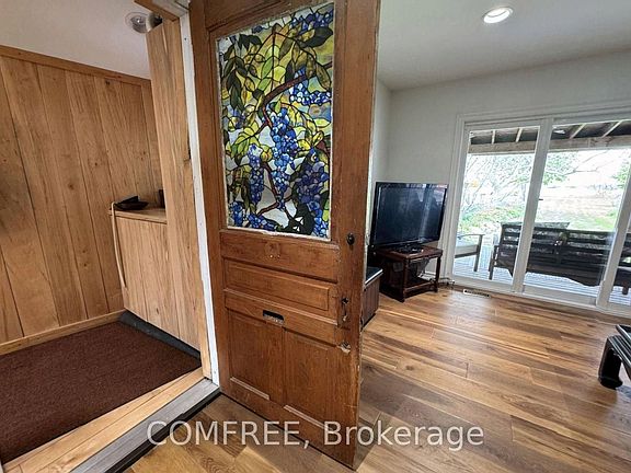 5th image of 2122 Old Front Rd