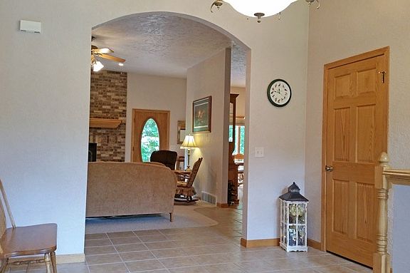 4th image of 7600 County Road B