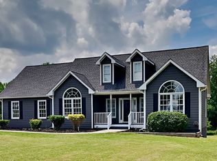 776 Coleen Dr, Winder, GA 30680