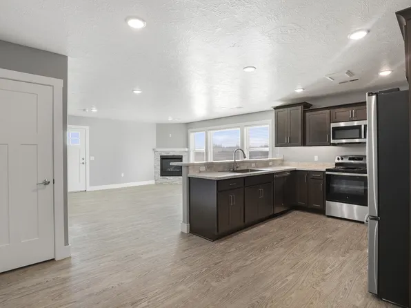 119 42nd Ave NE #104, Great Falls, MT 59404