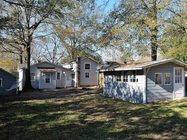 806 S Woodrow St — Photo 4