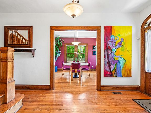 4th image of 281 Piermont Avenue