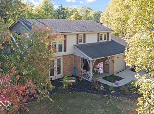 915 Edgehill Ln, Anderson, IN 46012